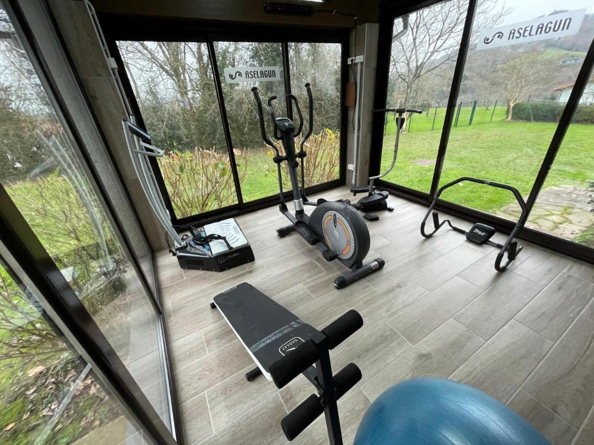 Txorienea Rural Villa Irun Eksteriør billede