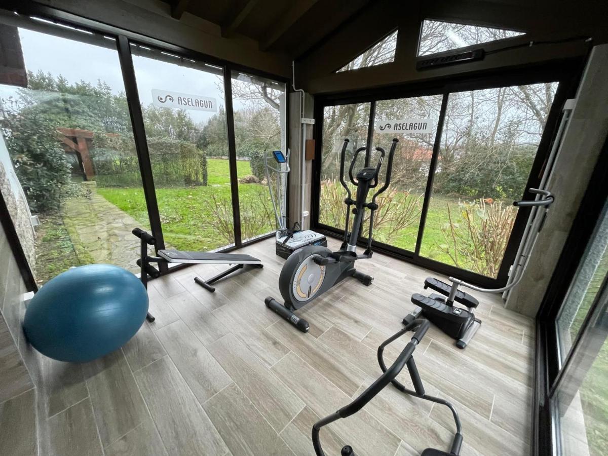 Txorienea Rural Villa Irun Eksteriør billede